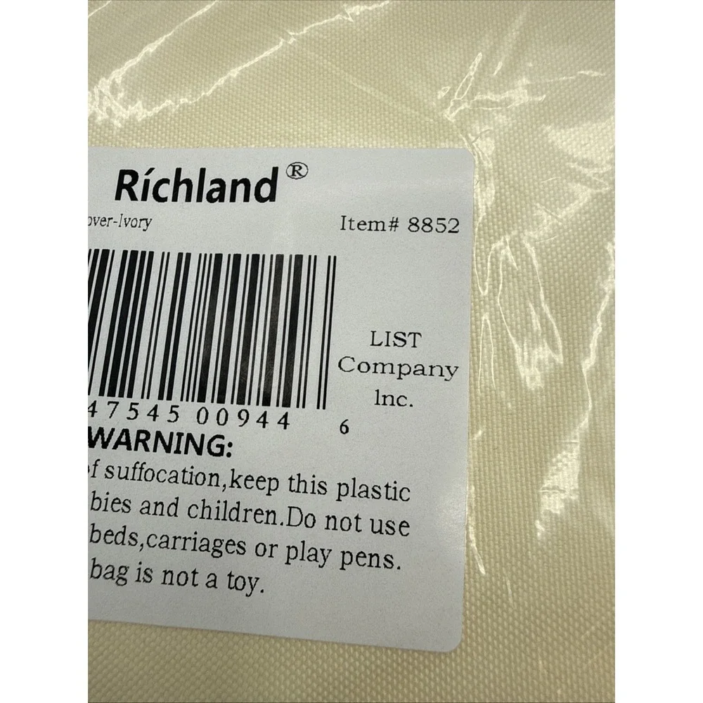 Richland-6 Pack Polyester Folding Chair Cover Standard Folding Chairs IVORY‎